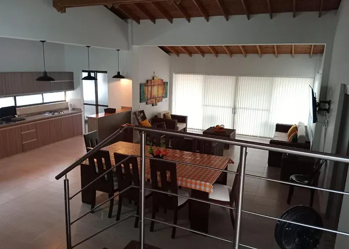 Hermosa Casa Con La Mejor Vista Cerca Al Parque Del Cafe